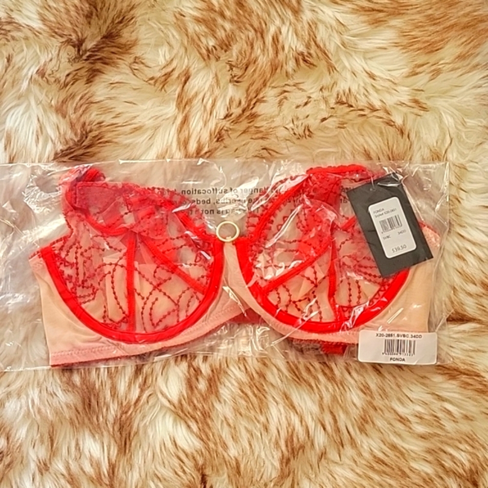 🆕️Fonda Underwire Full Figure Bra 🍒 34DD /Frederick's Hollywood